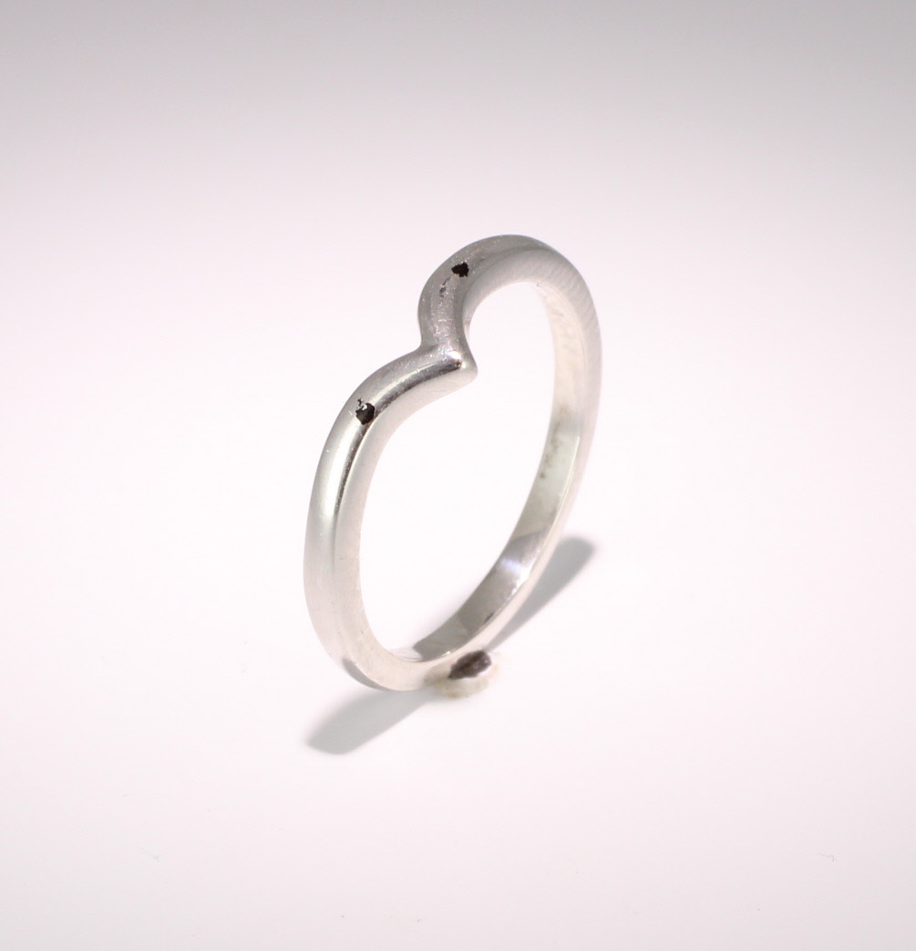 Shaped Wedding Ring 2.5mm (R969) - All Metals