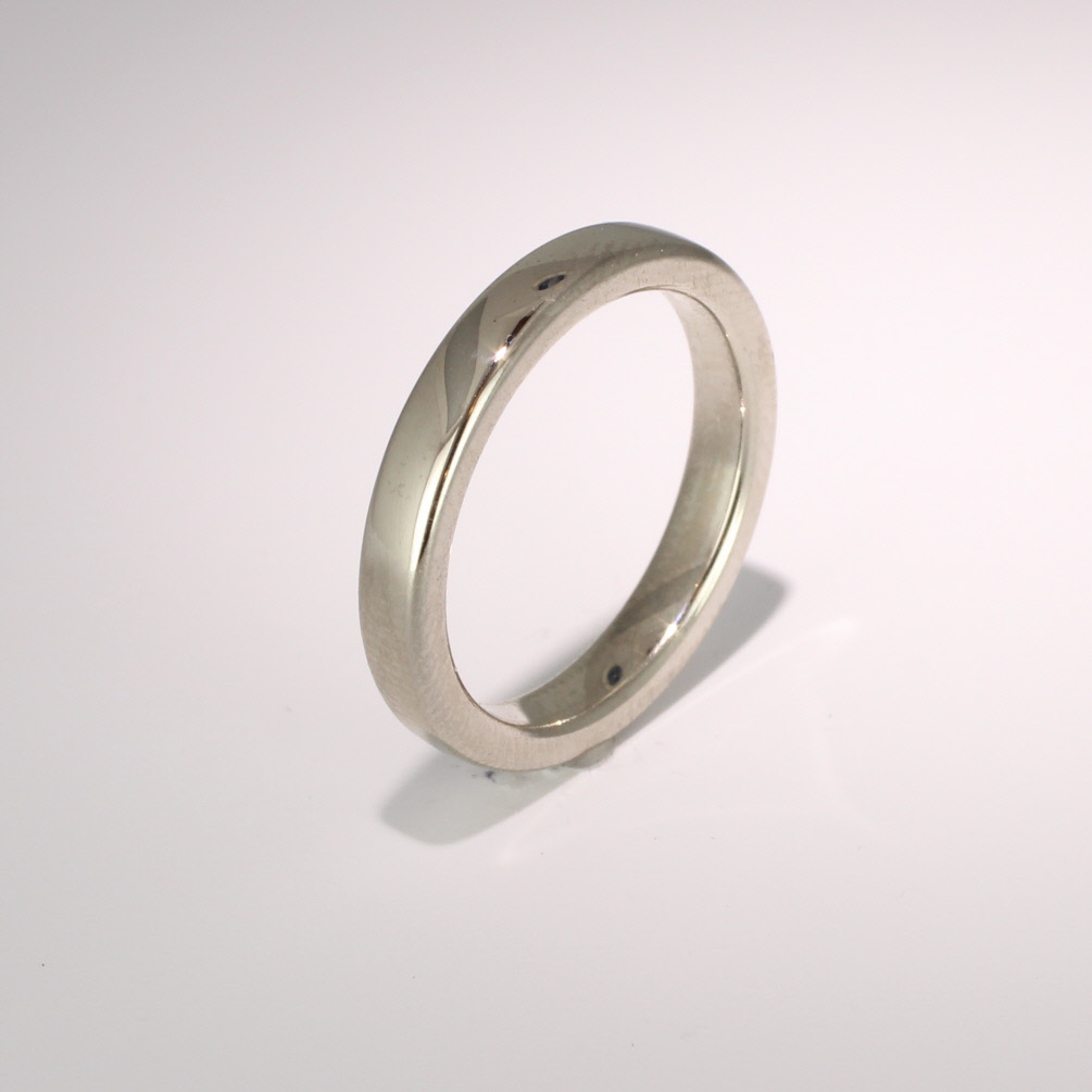 Soft Heavy Court - 3mm (SCH3 W) White Gold Wedding Ring