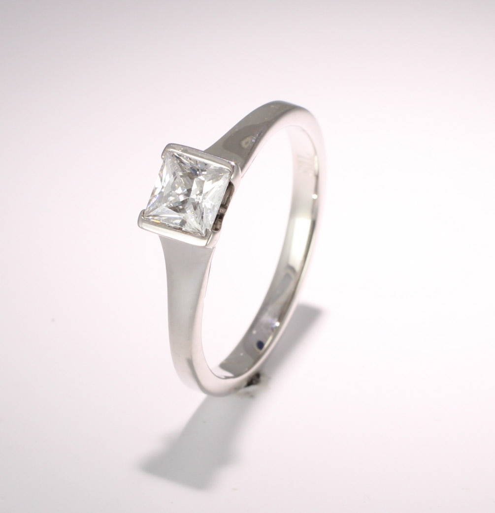 Diamond Solitaire Engagement Ring