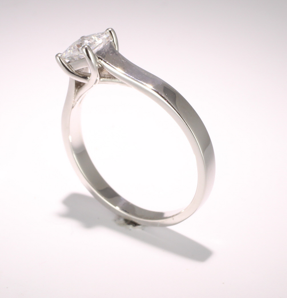 Solitaire diamond sales ring cost