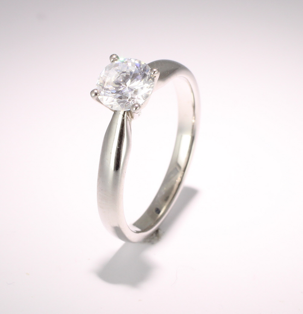 Solitaire diamond discount with wedding band