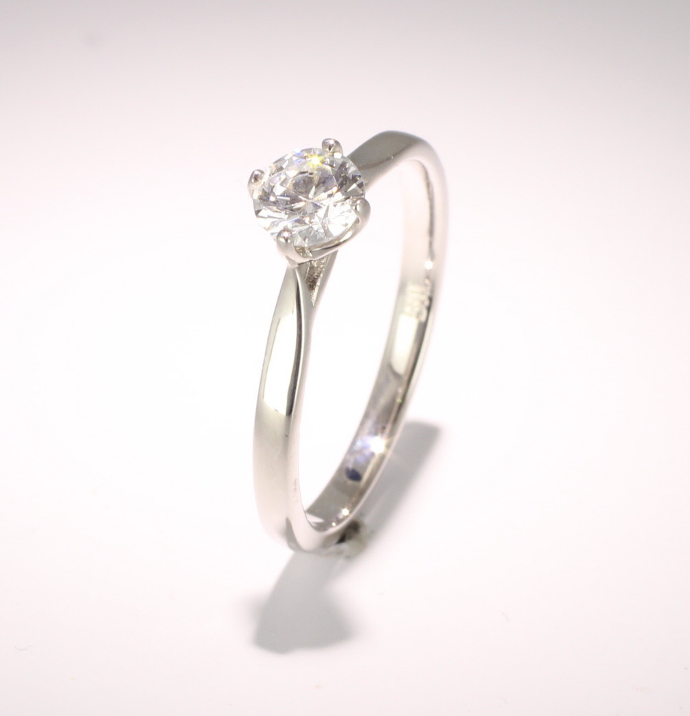 Diamond Solitaire Engagement Ring