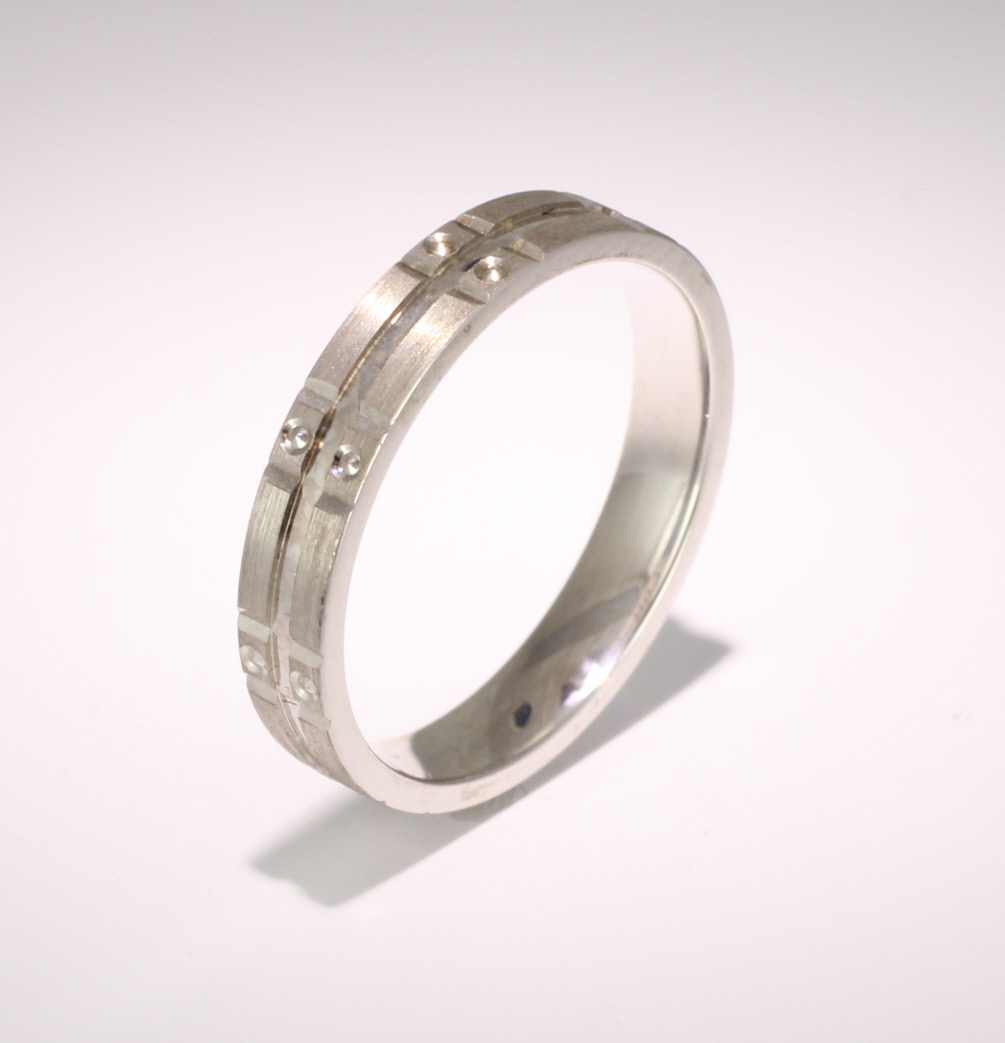 Patterned Designer White Gold Wedding Ring - Similie