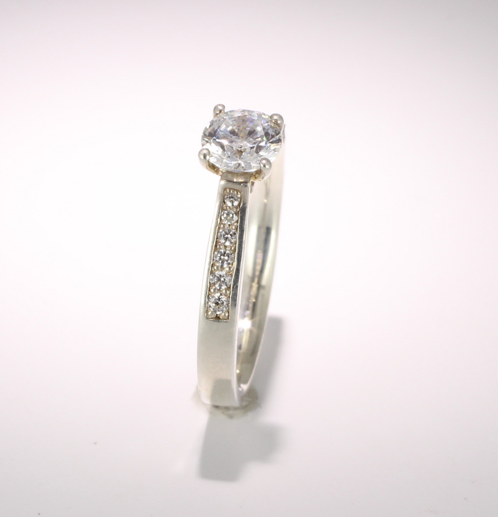 Engagement Ring with Shoulder Stones (TBC911) - GIA Certificate