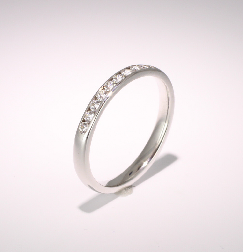 10 Stone Diamond Eternity Ring (SRTCH) - All Metals 