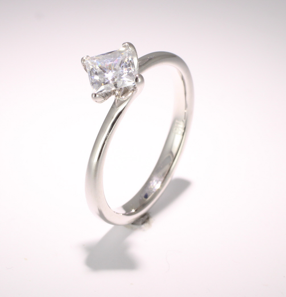 Diamond Solitaire Engagement Ring