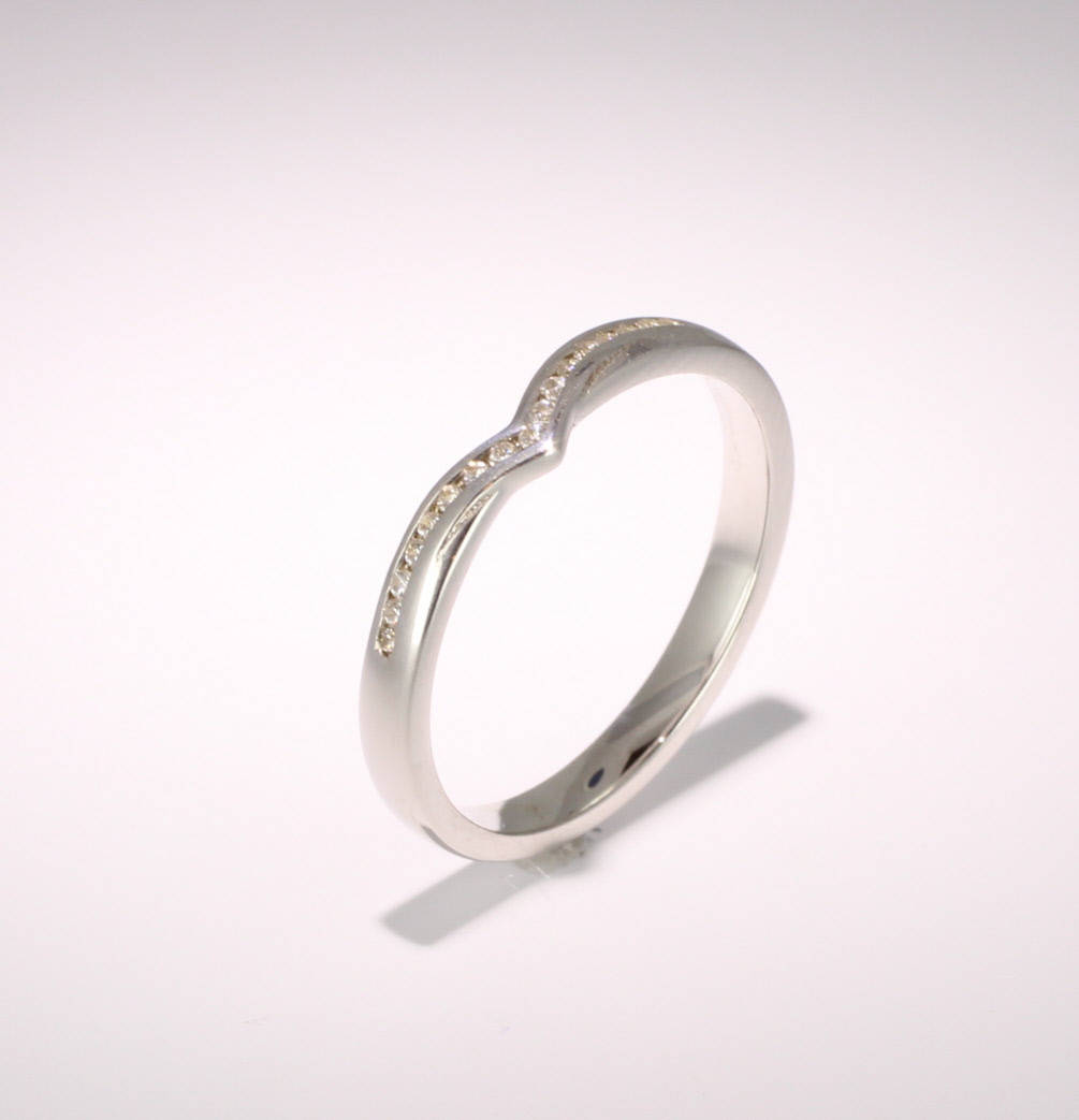 Shaped Wedding Ring (SW016) - All Metals