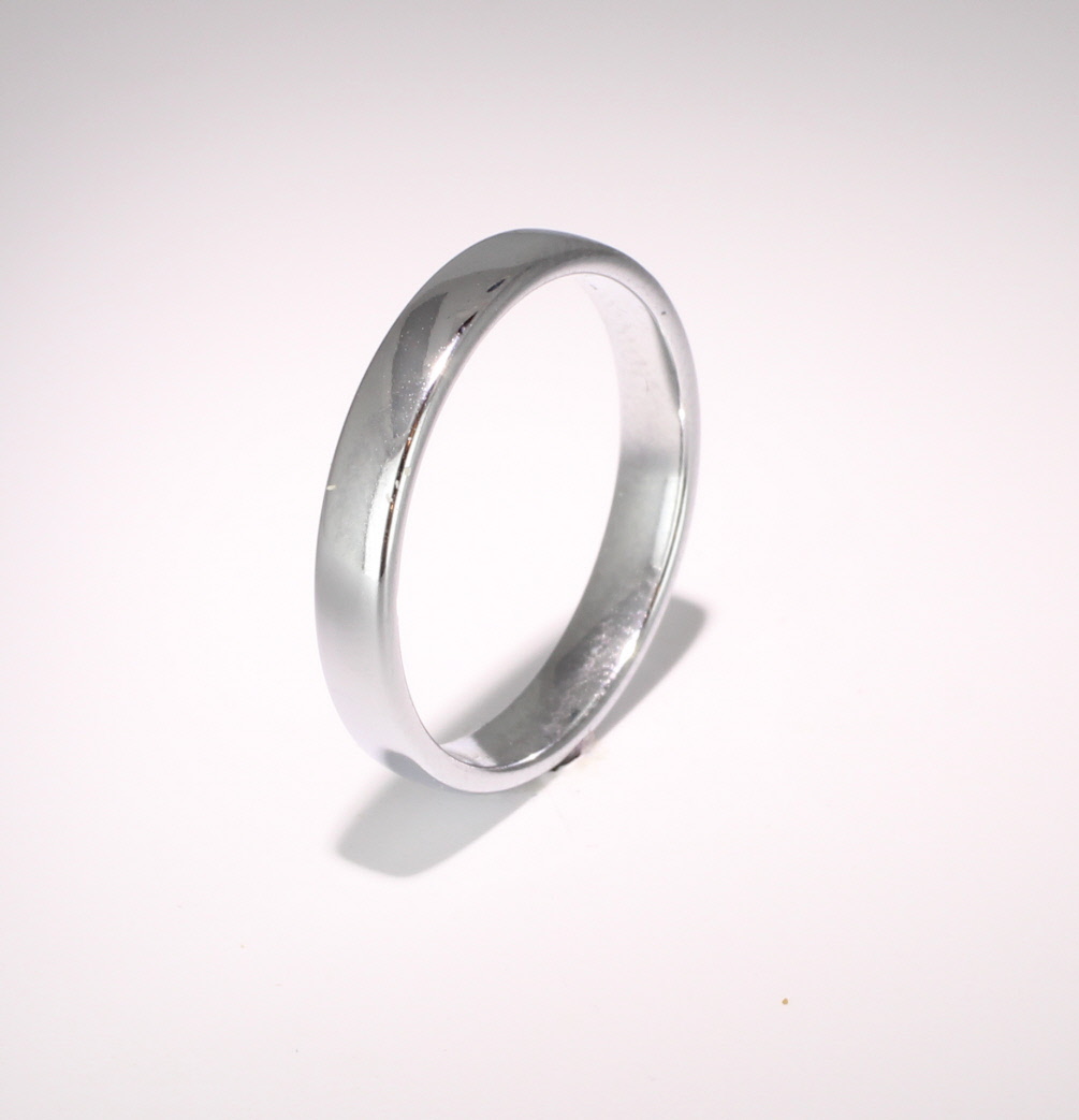 Court Light - 4mm (TCSL4P) Platinum Wedding Ring