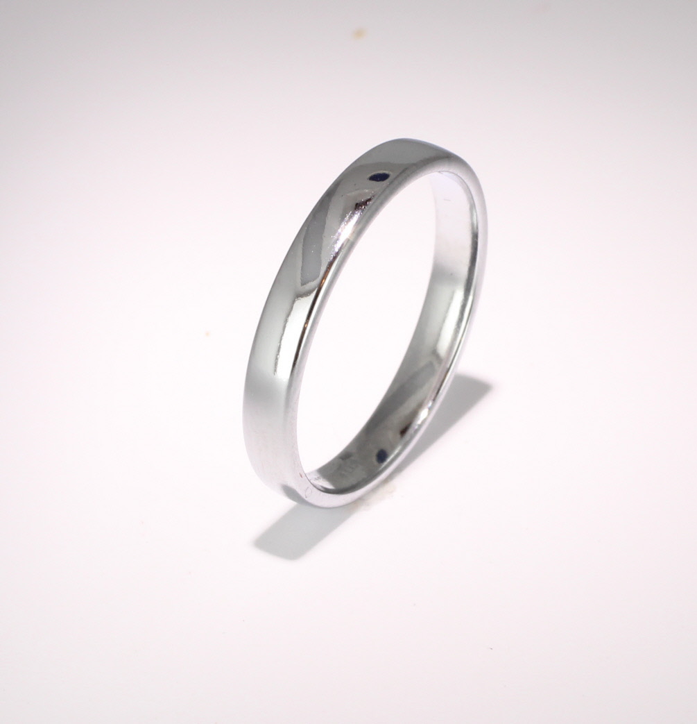 Mens simple 2024 wedding bands