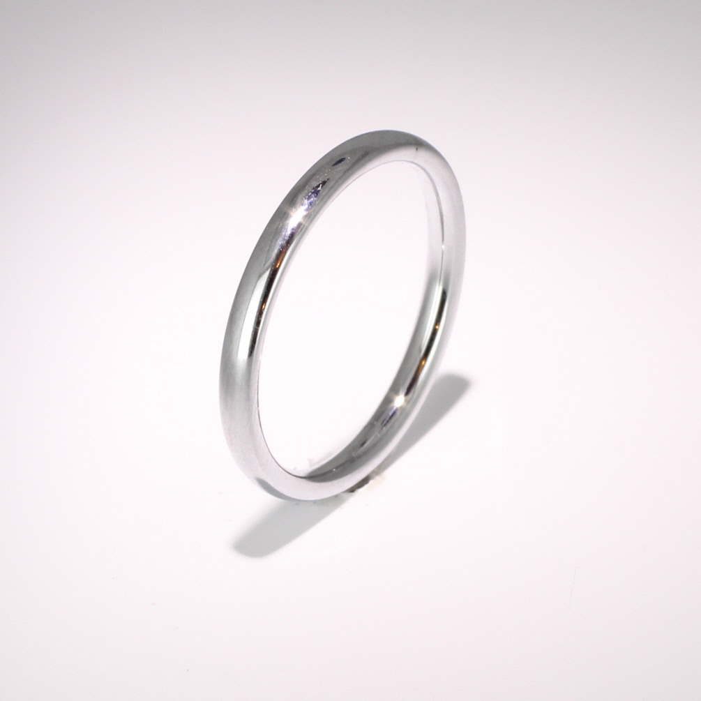 Court Medium -  2mm (TCSM2P) Platinum Wedding Ring Womens
