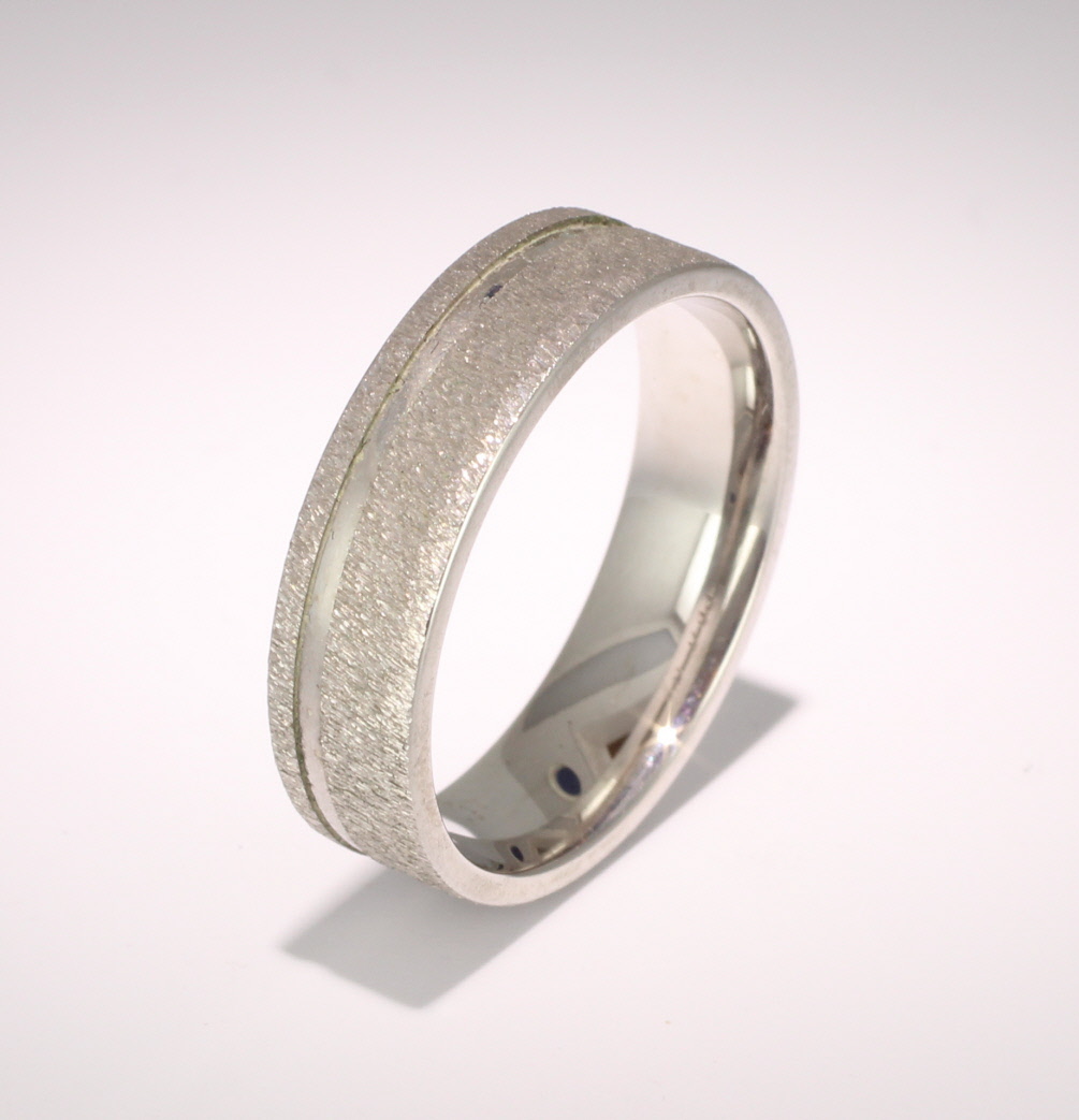 Special Designer Platinum Wedding Ring Eterno 