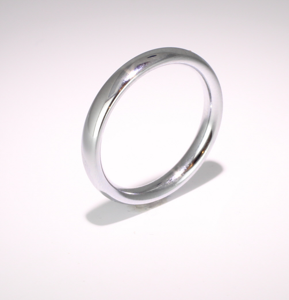 Court Traditional Heavy - 3mm Platinum Wedding Ring Womens