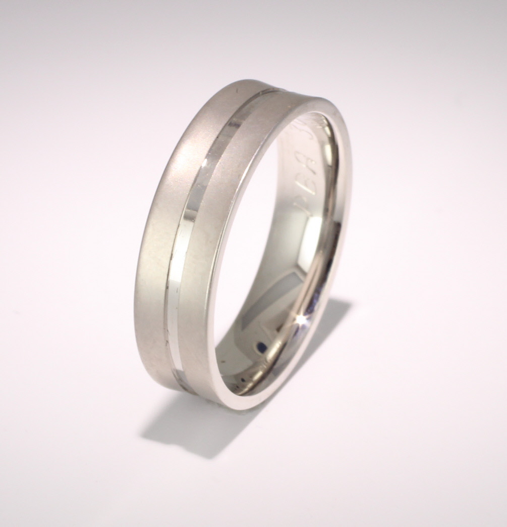 Special Designer Platinum Wedding Ring Cara 