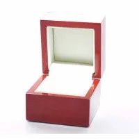 Uk white gold wedding ring Contatto- box