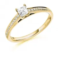 Engagement Ring with Shoulder Stones