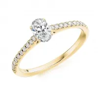 Engagement Ring with Shoulder Stones