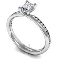 Engagement Ring with Shoulder Stones 