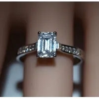  GIA Certificate Engagement Ring
