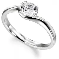 platinum diamond engagement ring